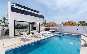 Villa Adela